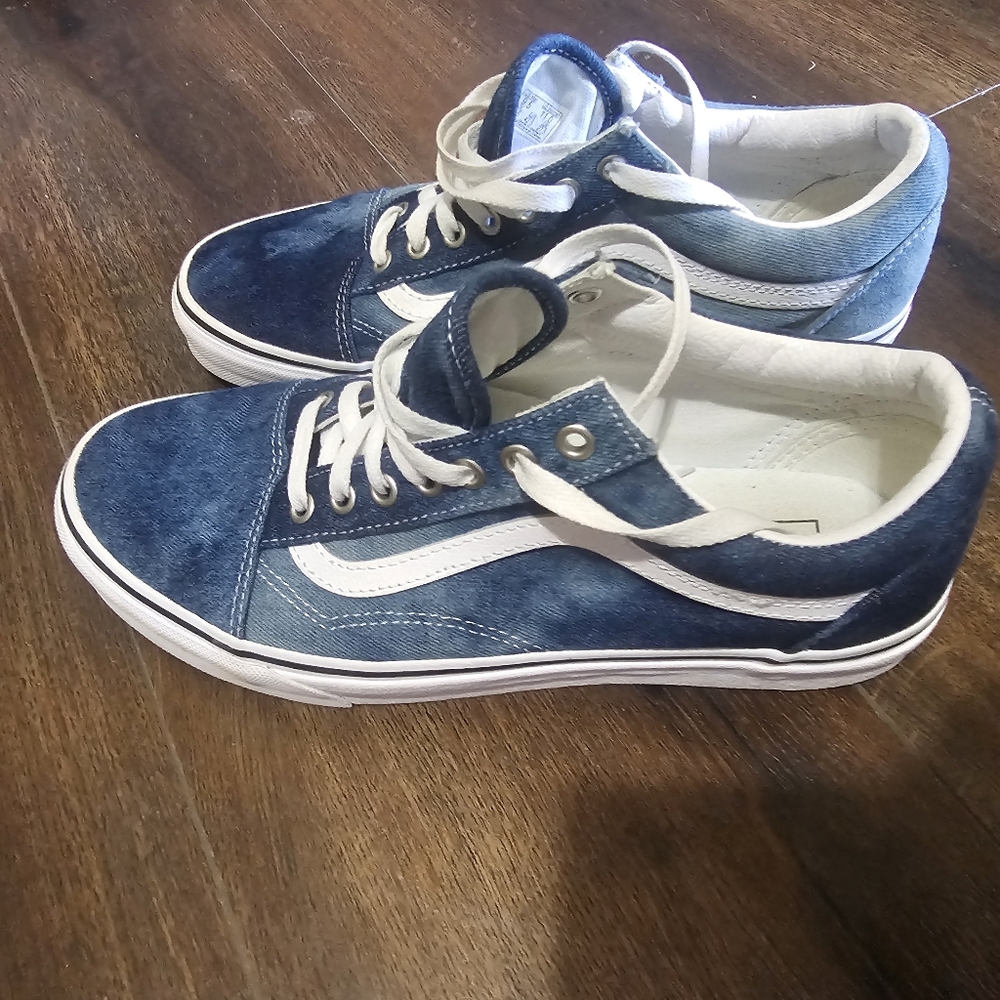 Vans shoes